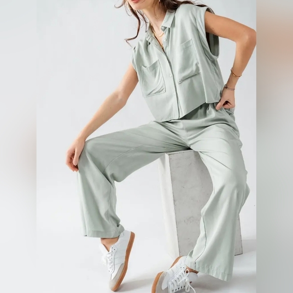 Pants - NEW! BOHO CHIC WIDE LEG PANTS AND TOP 2 PIECE SET